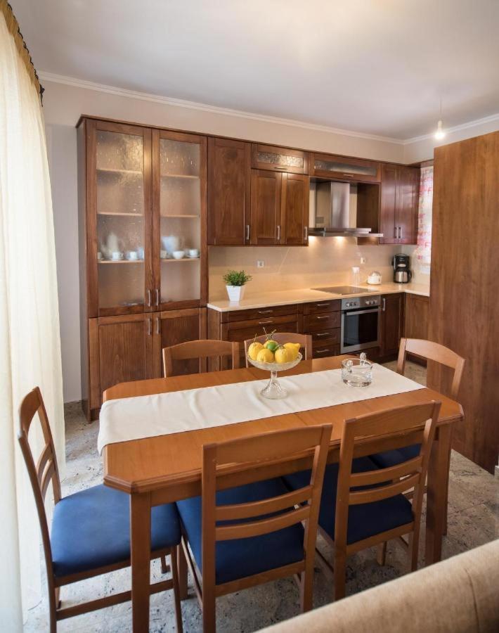 Apartamento La Strada City House Lefkáda Exterior foto